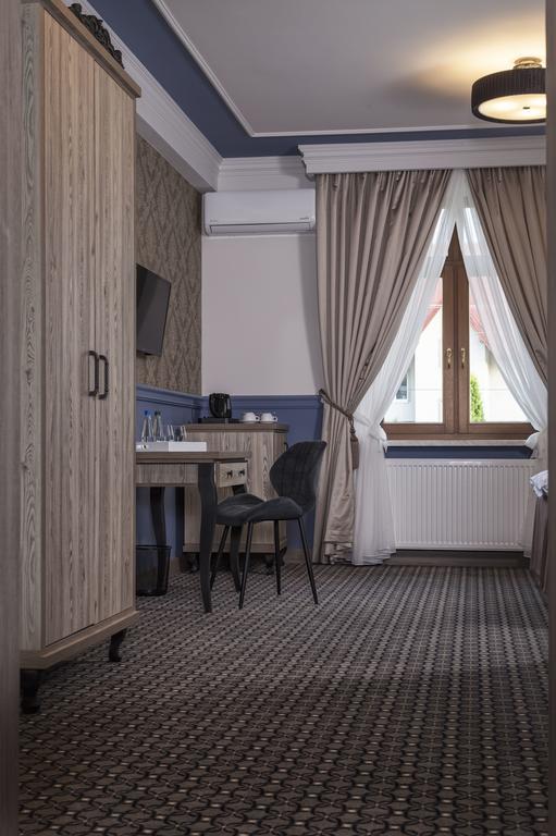 Apartamenty Willa W Dolinie Tarnow Exterior photo